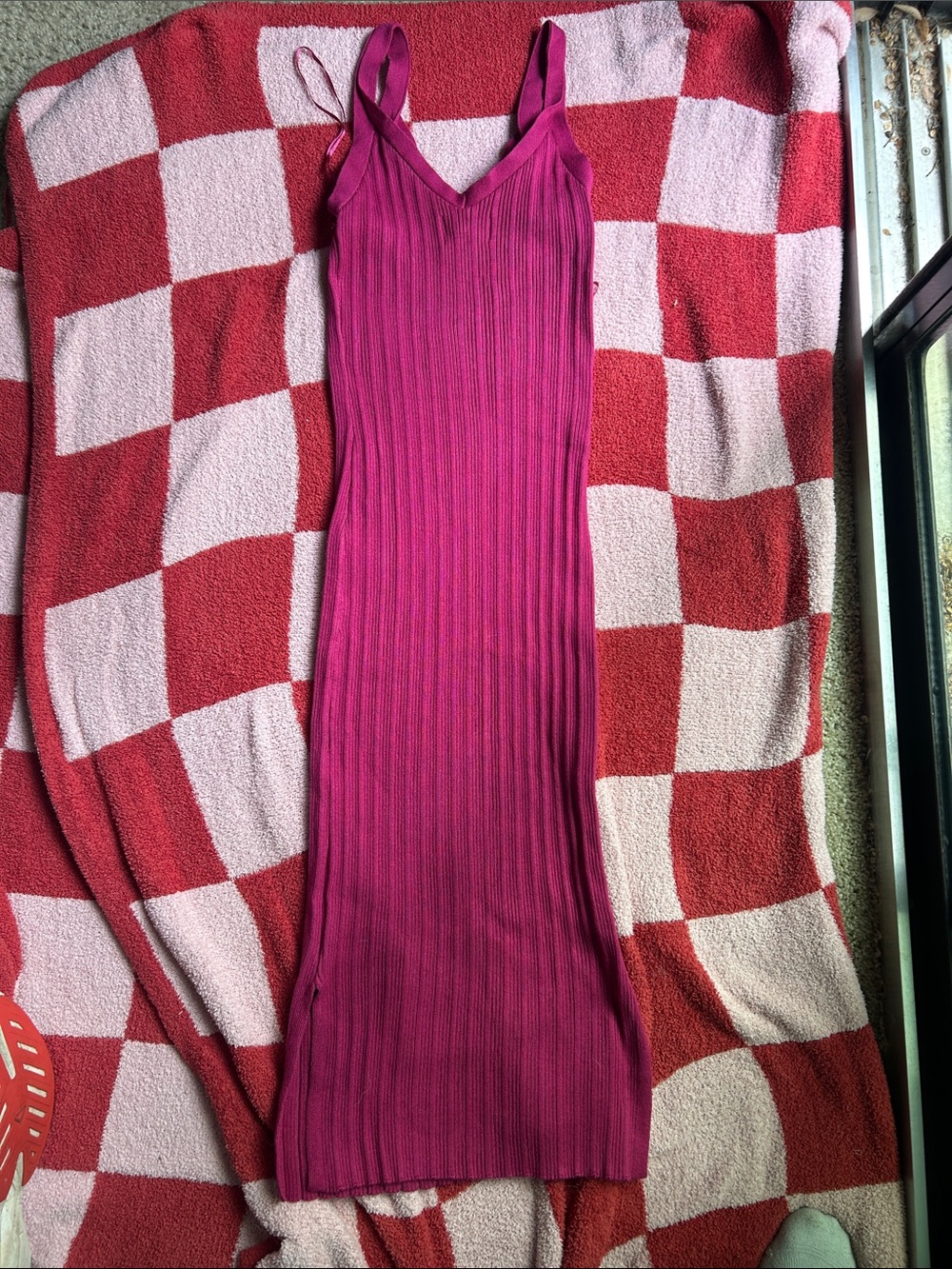 Olive & Oak Magenta Ribbed Slip Dress